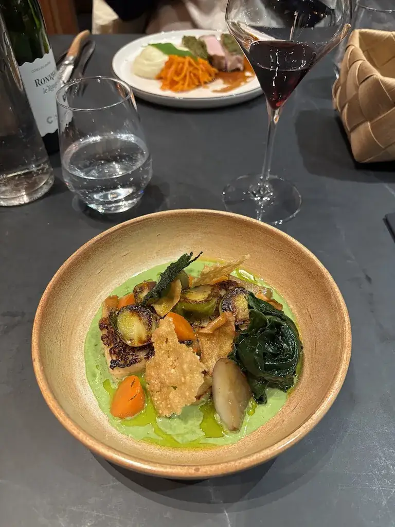 James Adams_Le Cent 74 Grill Mountain_Grand-Bornand_review