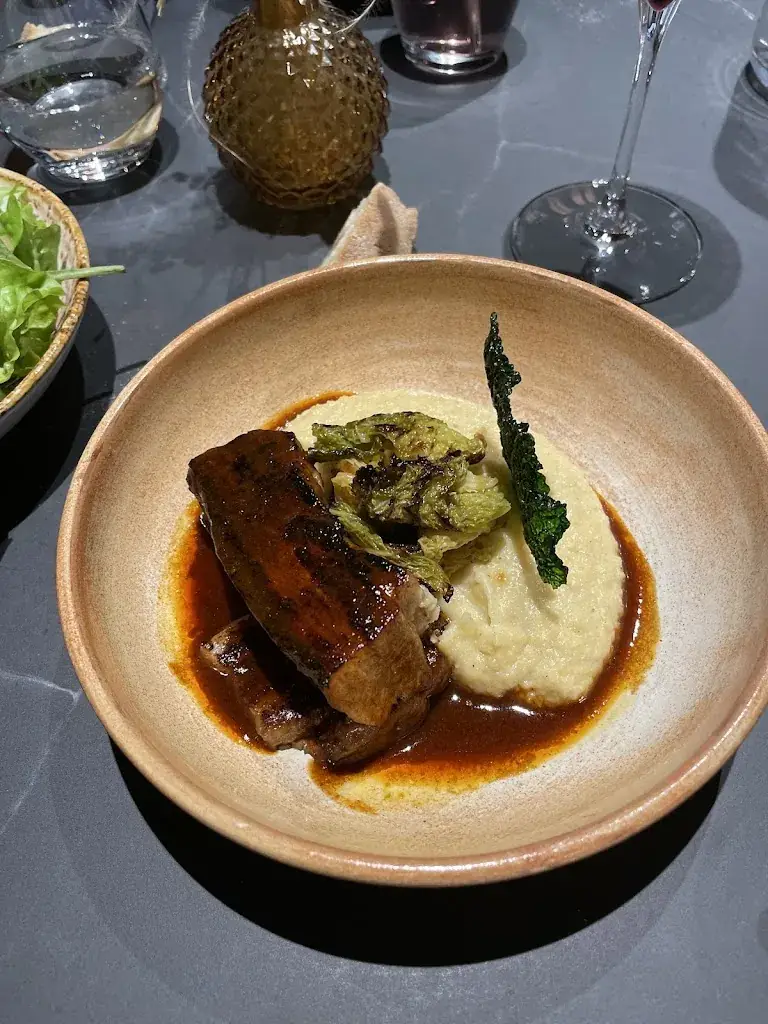 Andrea Allegra_Le Cent 74 Grill Mountain_Grand-Bornand_review