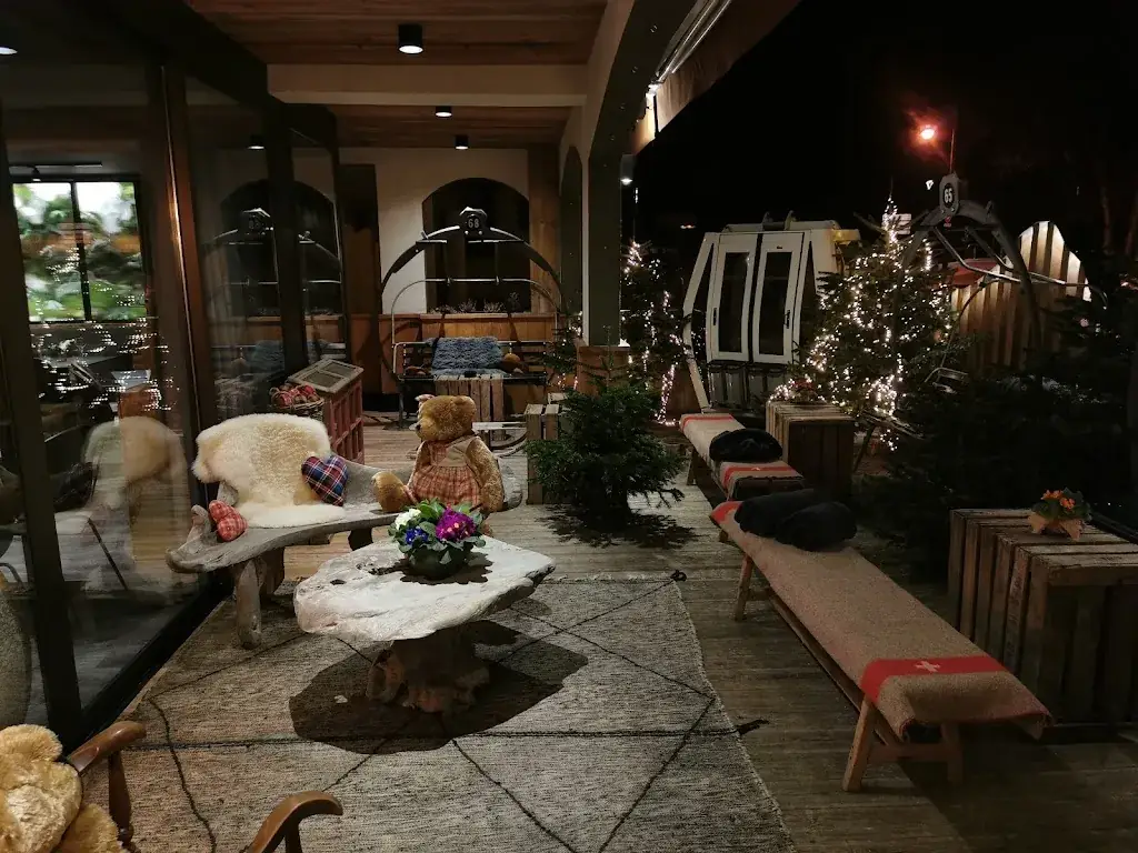 Le Cent 74 Grill Mountain_Grand-Bornand_slider_image_1