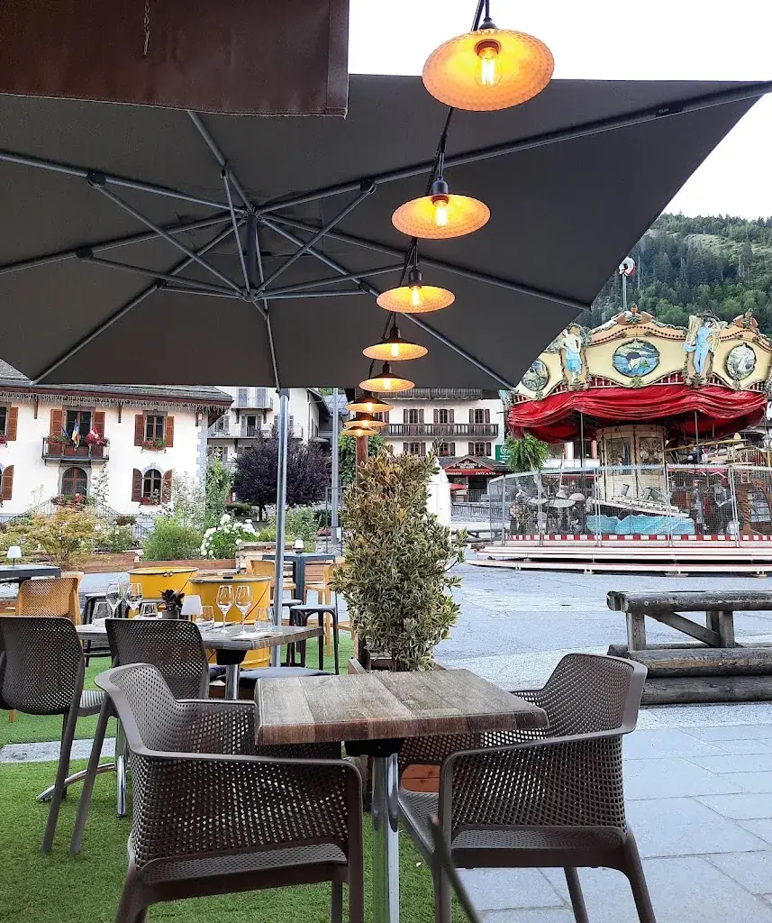 Aux Aravis_Grand-Bornand_slider_image_1