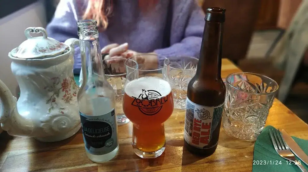 Menu_Au Chapeau Thé_Lavérune_image_1