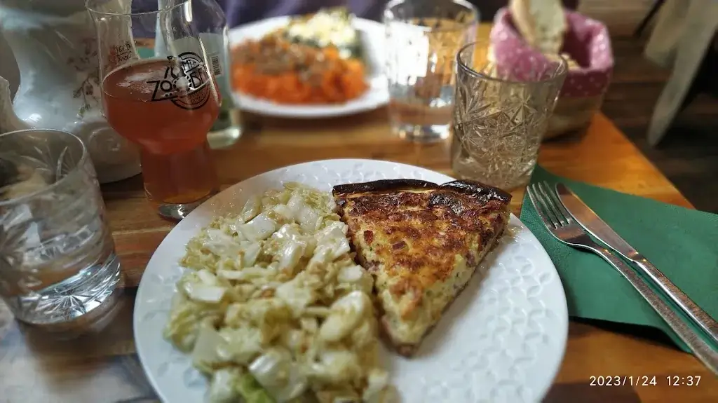 Menu_Au Chapeau Thé_Lavérune_image_2