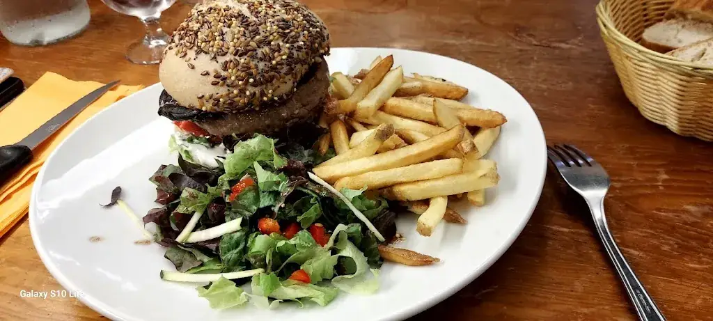 Restaurant Le camisard_Rivières_slider_image_2