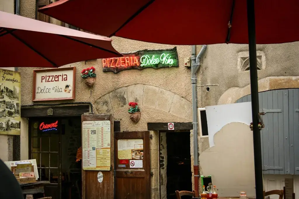 La Dolce restaurant in Rivières