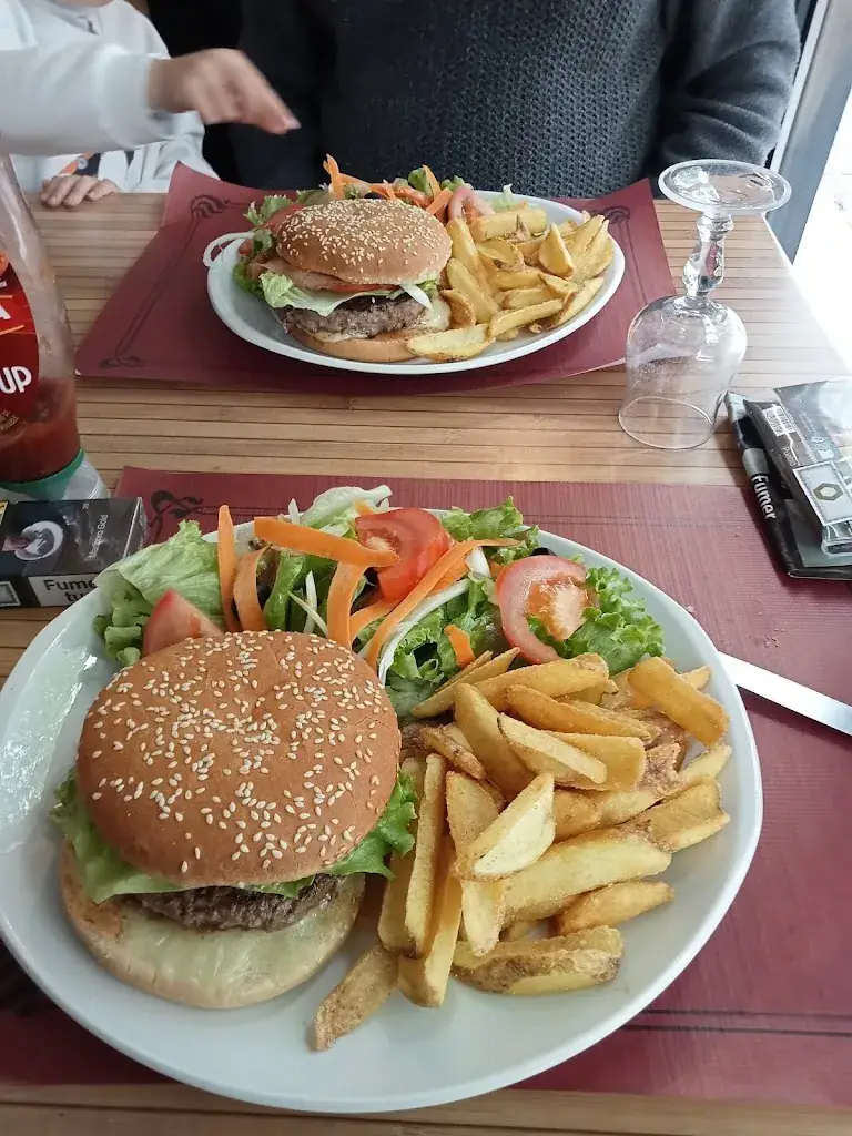 Menu_Les Volets Rouges_Rivières_image_4