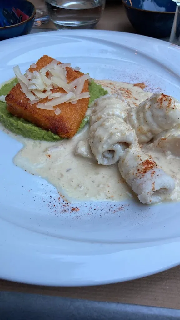 henk vegter_The tables of the fountain_Rivières_review