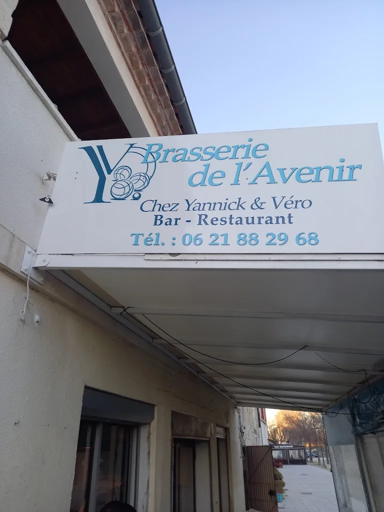 Brasserie de l'Avenir_Fourques_slider_image_3