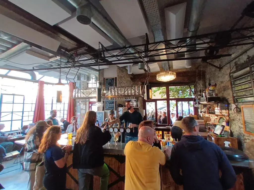 Debbie Huckerby_Restaurant Brasserie de la Fourche_Foix_review