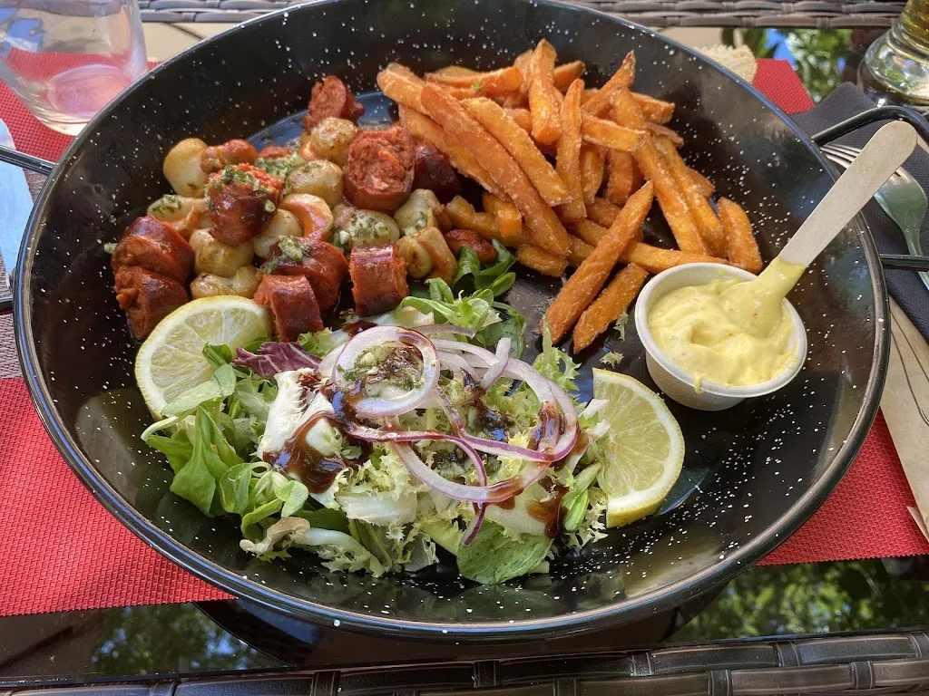 Cecile Carlier_LA TABLE CAPRICIEUSE_Foix_recensione