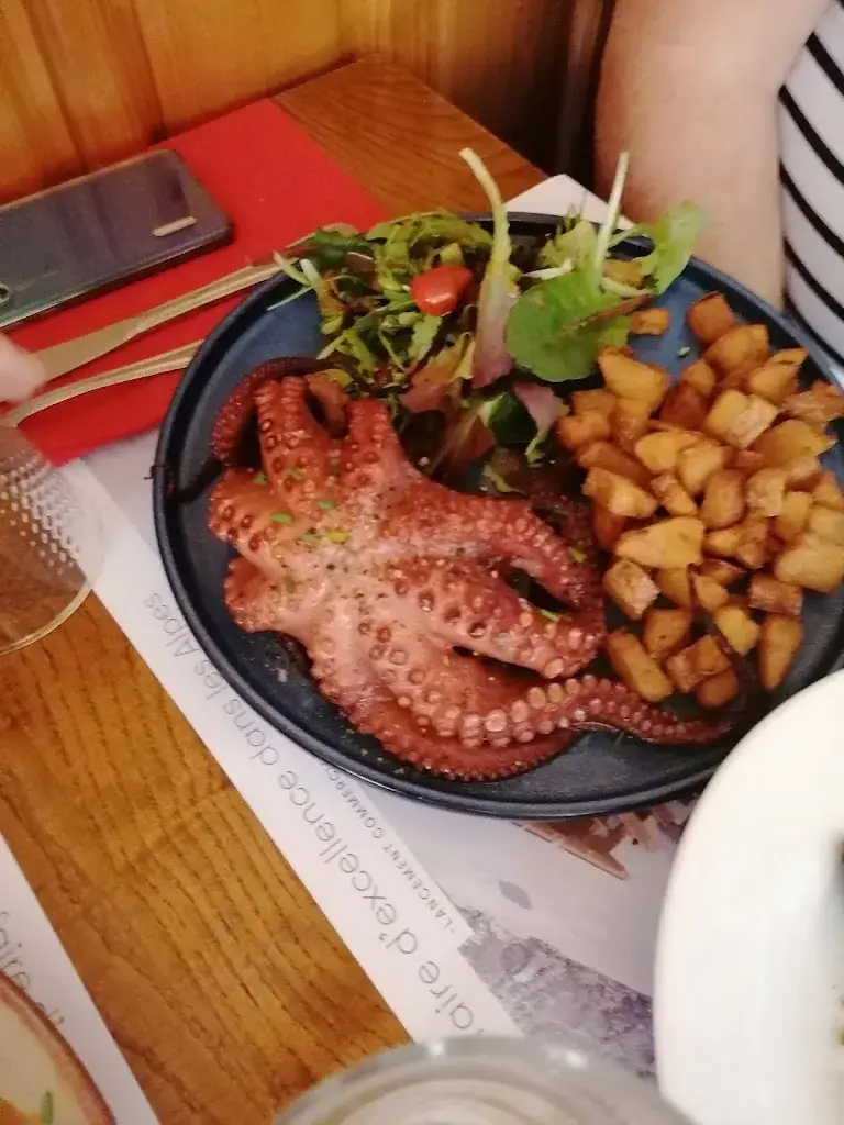 Menu_Tapas Movida Restaurant_Grand-Bornand_image_6