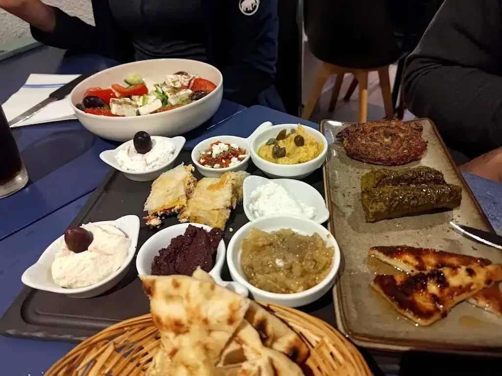 Uģis Brencis_Restaurant - Saveurs Méditerranée - Foix Ariège Pyrénées_Foix_review