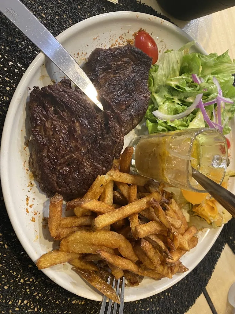 Milvus Travel Mahmoud Alzubi_Et Pourquoi Pas ! Vente à emporter Foix_Foix_recensione