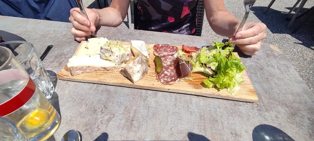 Menu_Restaurant Les Terres Rouges_Grand-Bornand_immagine_7