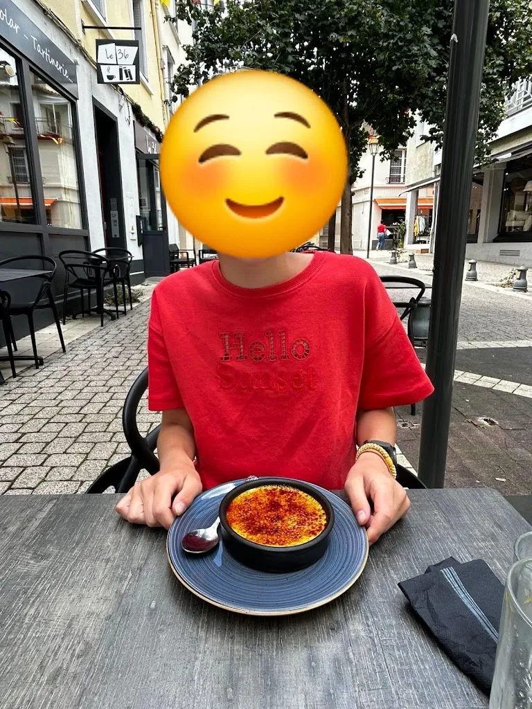 Ferenc Vissers_Le 36, café-restaurant-ludothèque à Foix_Foix_review