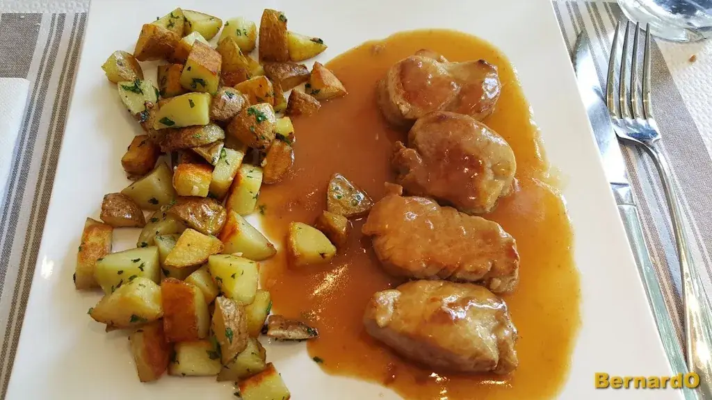 Auberge du Périssé_Saint-Ybars_slider_image_2