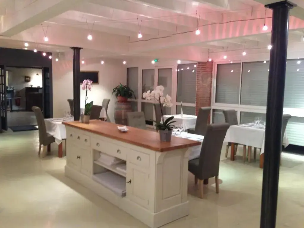 Auberge du Périssé_Saint-Ybars_slider_image_3