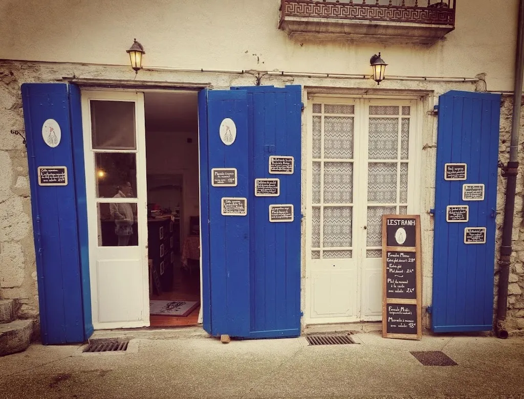 L'Estranh_Ganges_slider_image_1