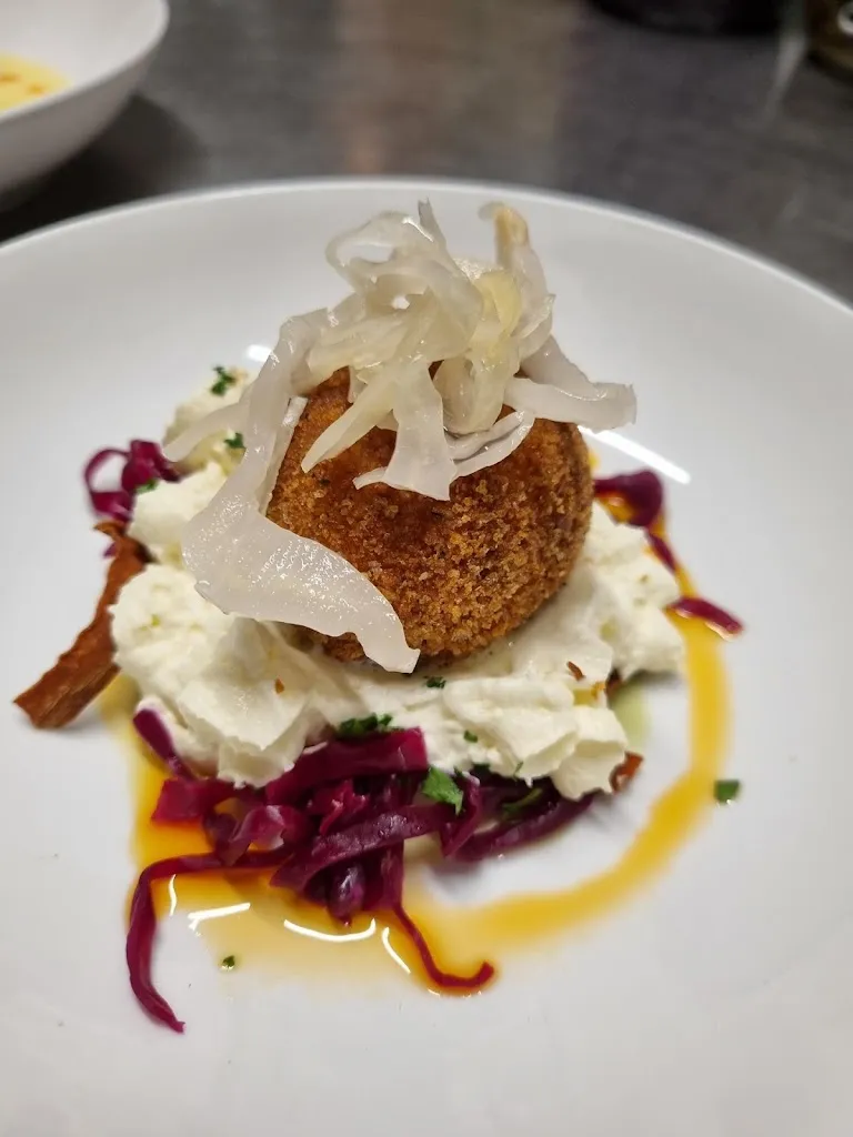 L'Estranh_Ganges_slider_image_2