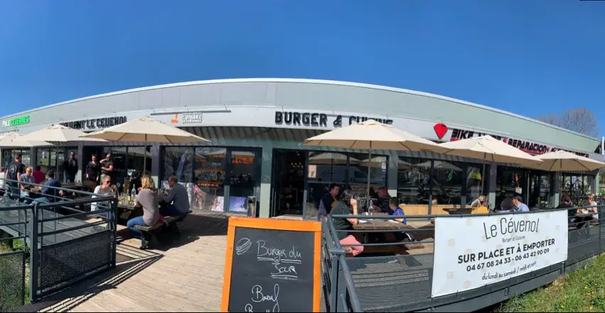 Restaurant Le Cévenol Burger et Cuisine restaurant in Ganges