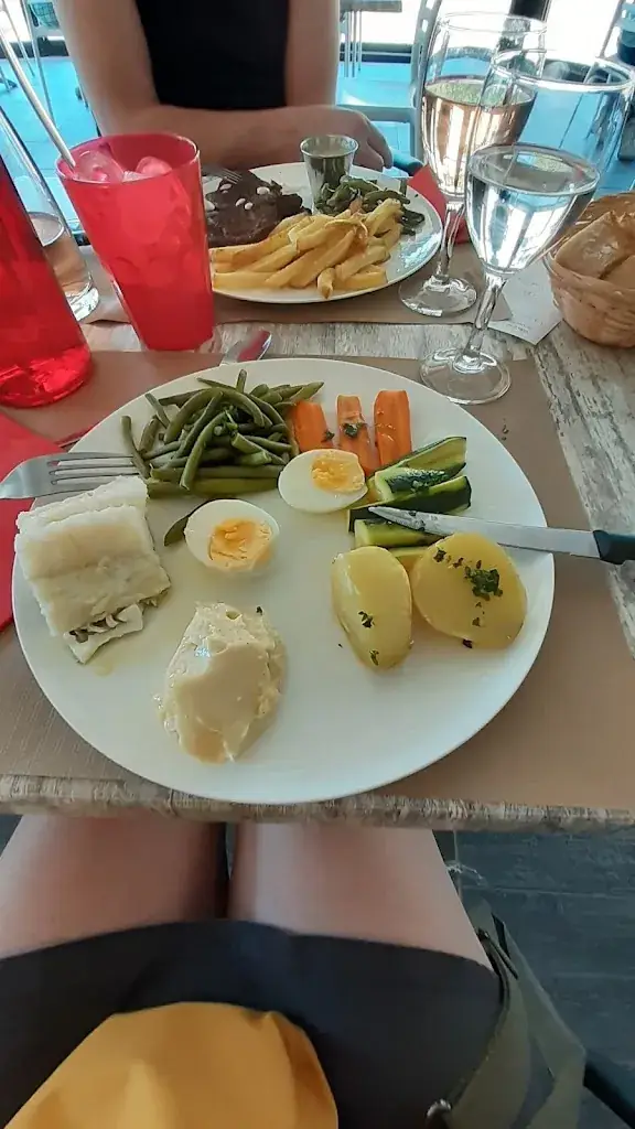 Menu_Restaurant Le F à Fournès_Fournès_immagine_4