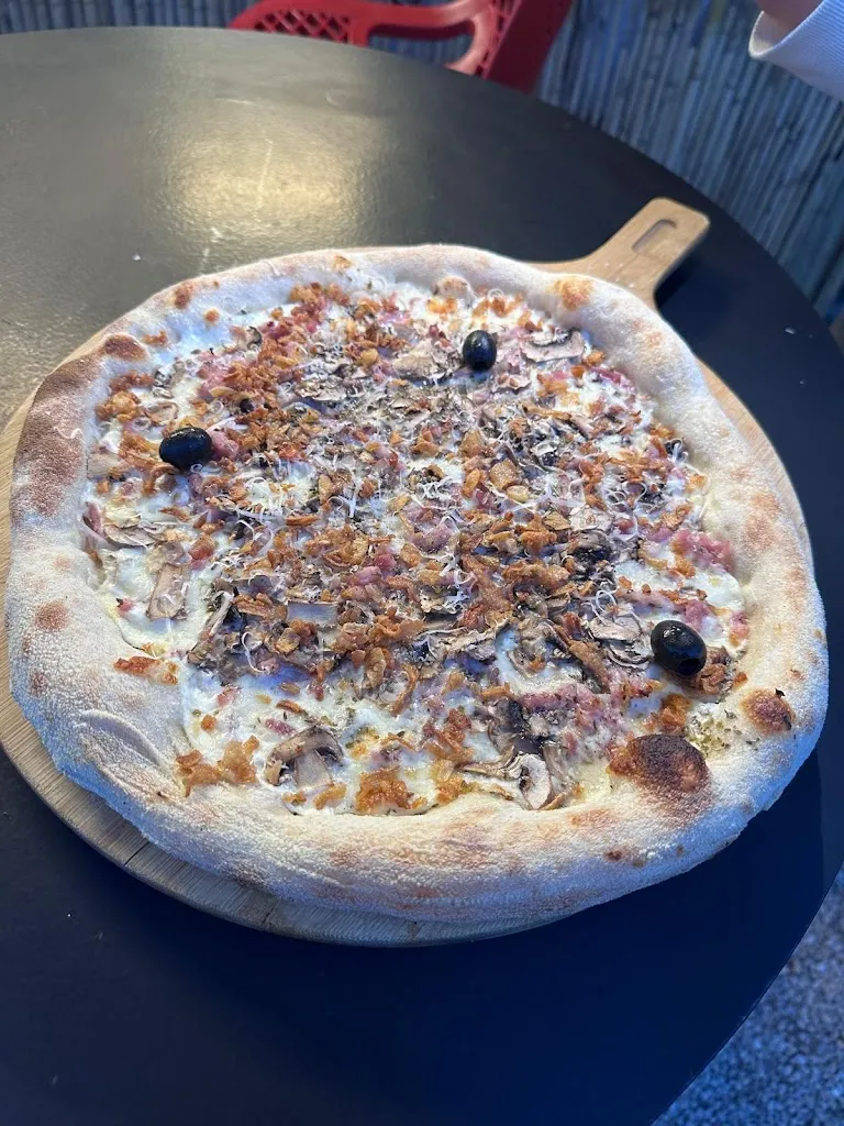 LS Pizza Garons_Garons_slider_image_3