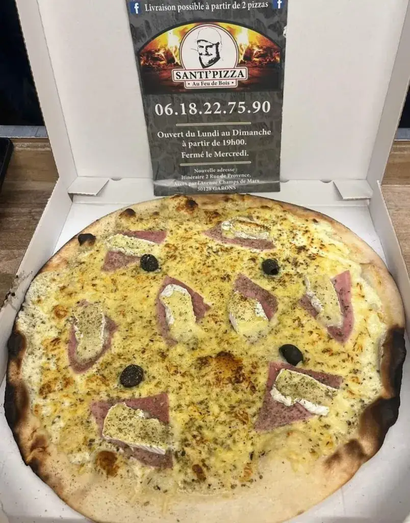 Santi'Pizza au feu de bois à Garons_Garons_slider_image_3