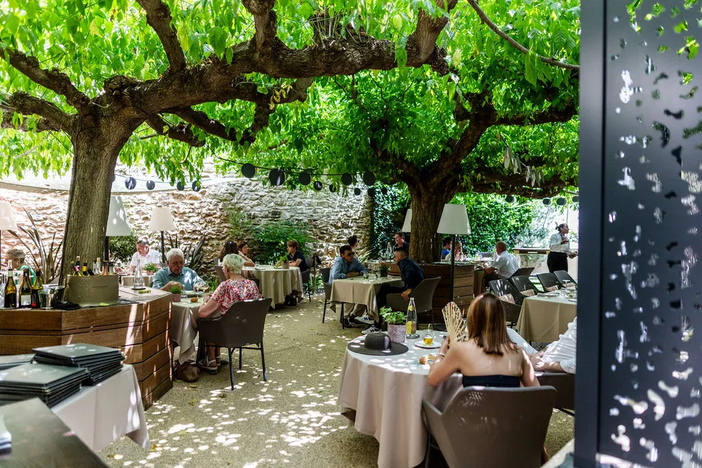 Restaurant Skab_Nîmes_slider_image_1