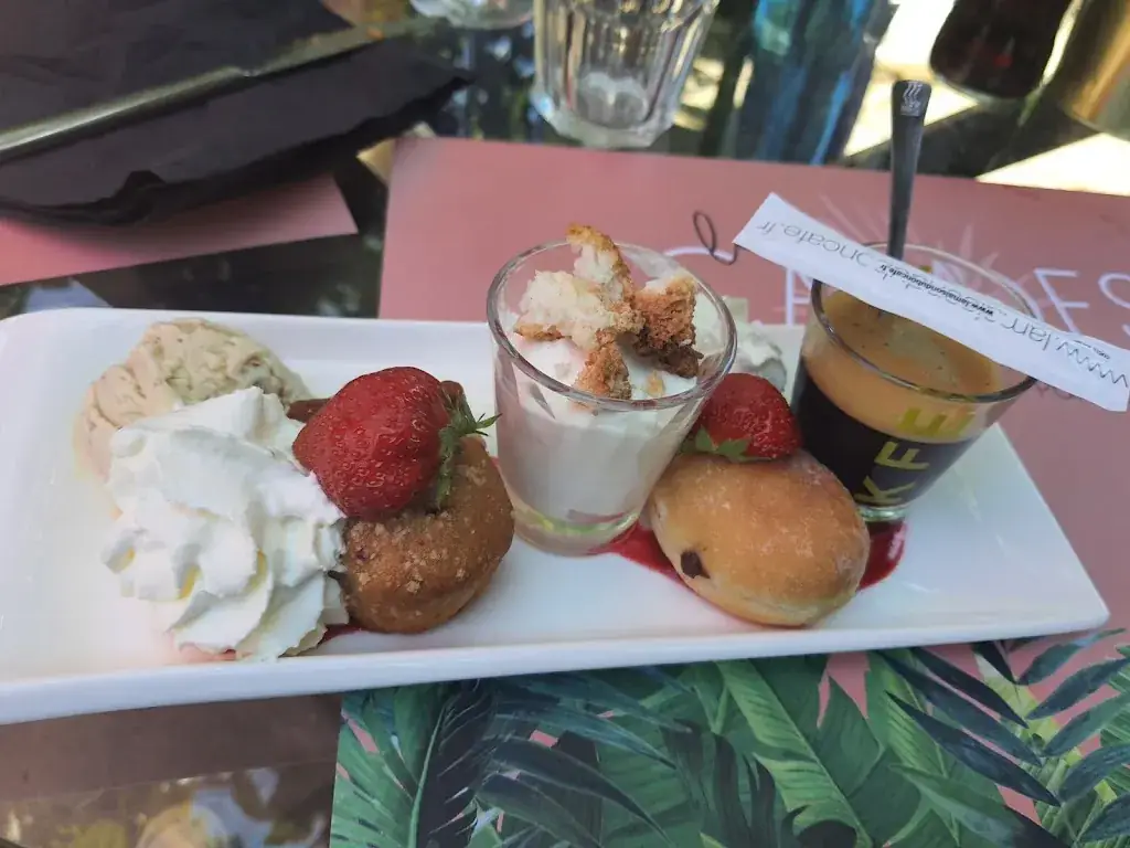 Menu_LES CALADES_Générac_immagine_9