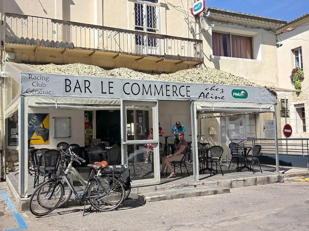 Bar le Commerce ristorante a Générac