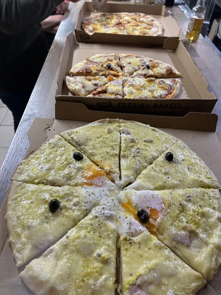 Mélina Girard_Pizza Jacky_Générac_review