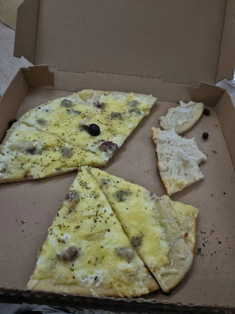 cindie .6_Pizza Jacky_Générac_review