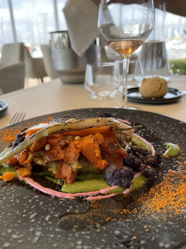 Carrie W_O Loup Thau Quai_Frontignan_review