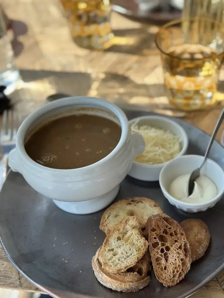 Son DO PHAN_Le MG par Cécile et Grégory Doucey_Frontignan_review