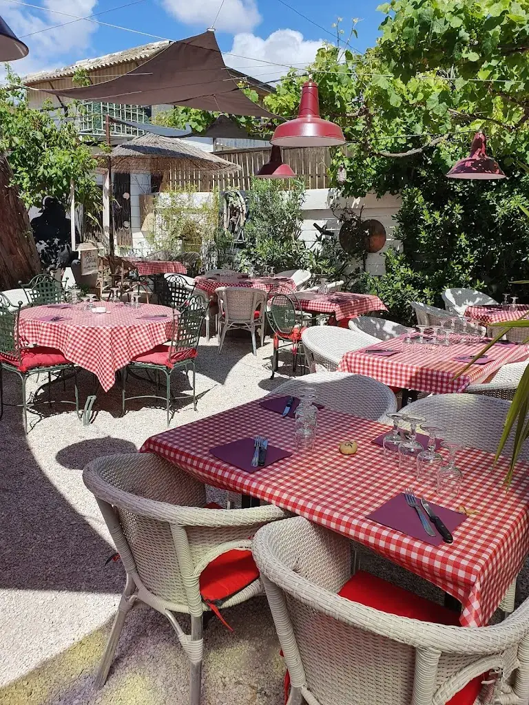 L'Endroit_Frontignan_slider_image_1