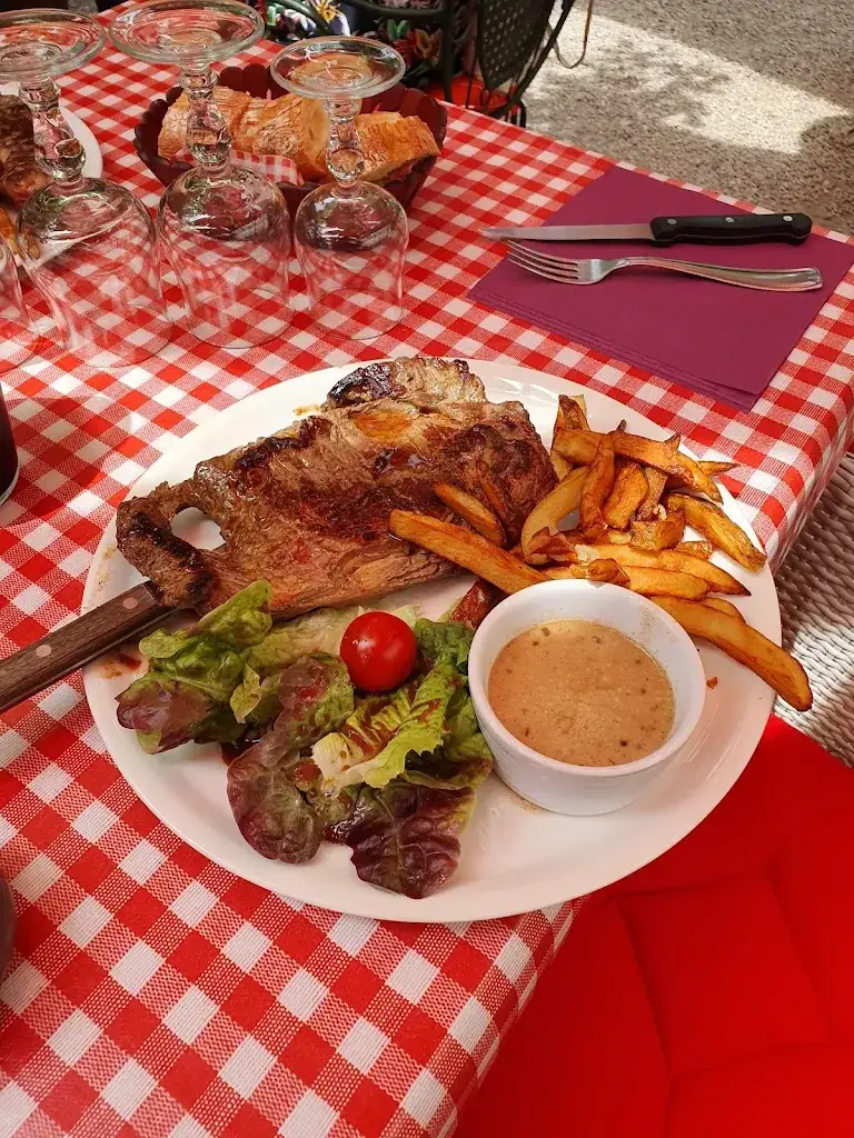 L'Endroit_Frontignan_slider_image_2