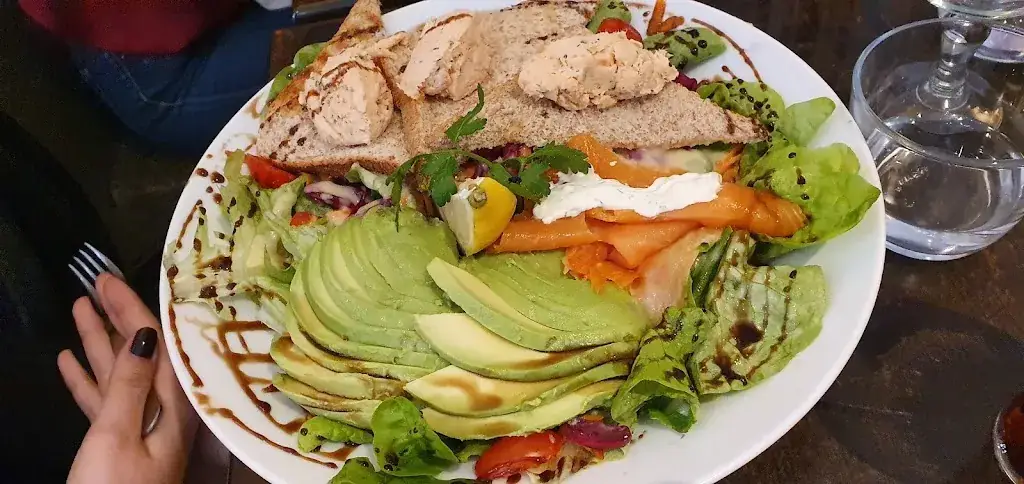 Menu_L INEDIT_Frontignan_image_5