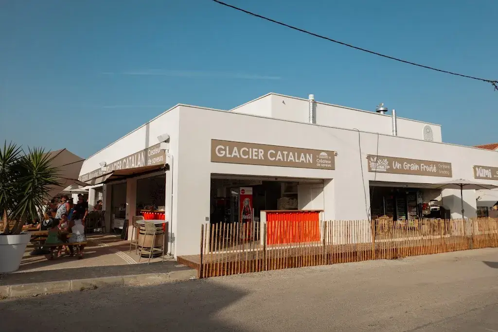 Les Halles Rivages Frontignan_Frontignan_slider_image_1