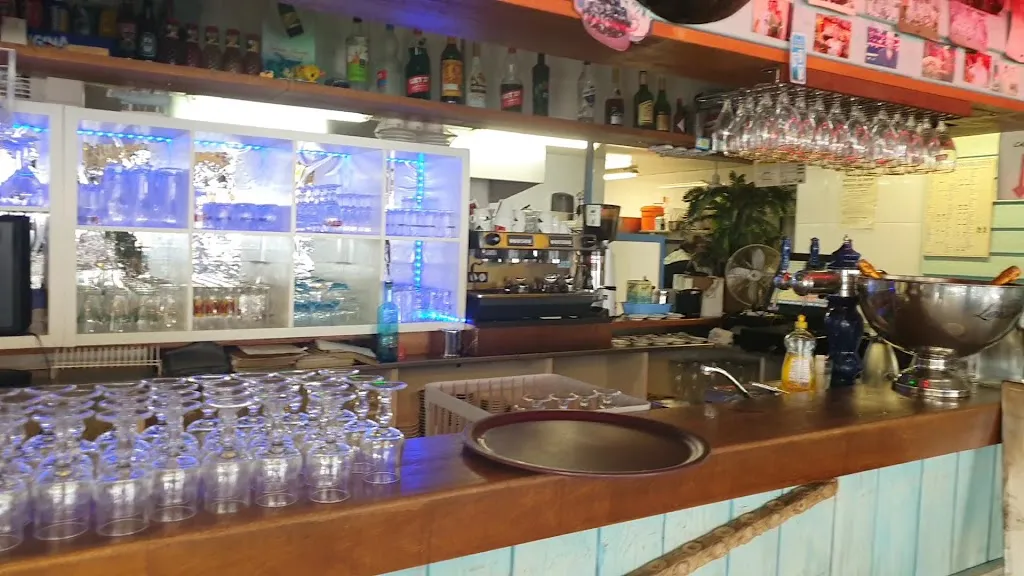 El Paso_Frontignan_slider_image_2