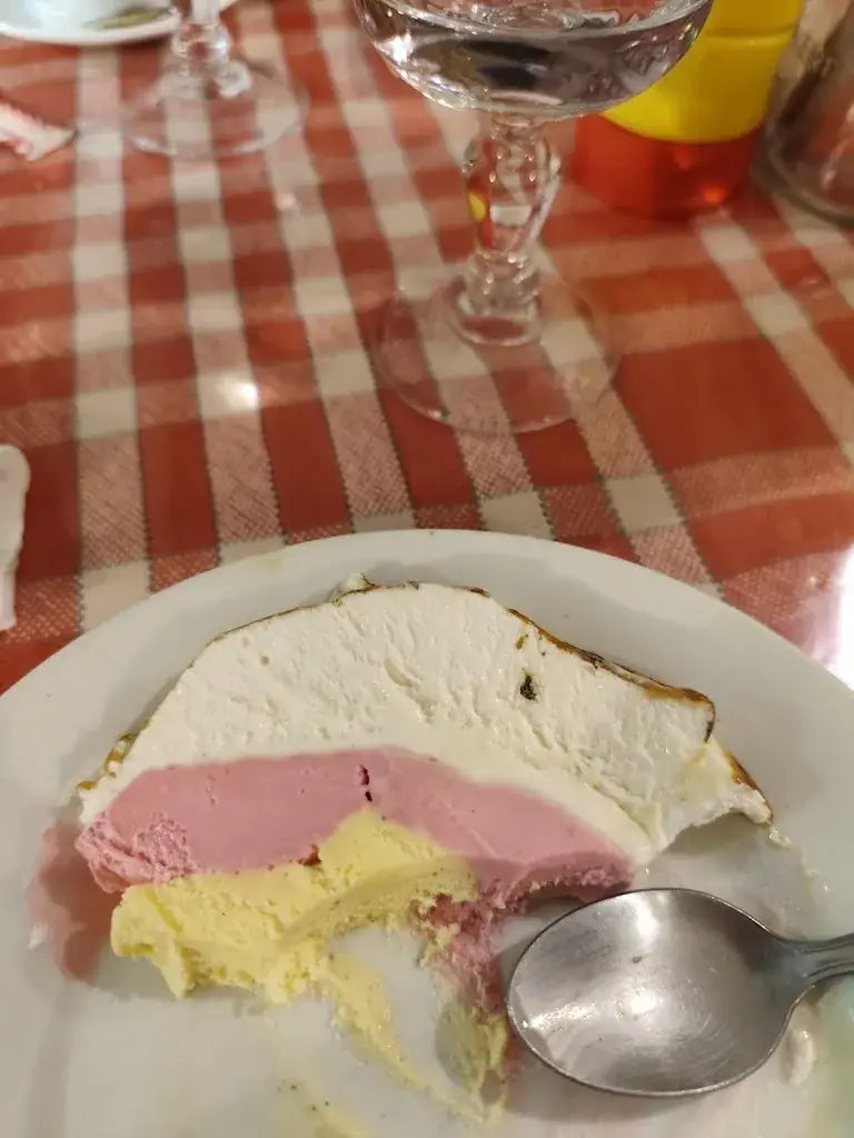 Restaurant Le Garrigou_Gigean_slider_image_3