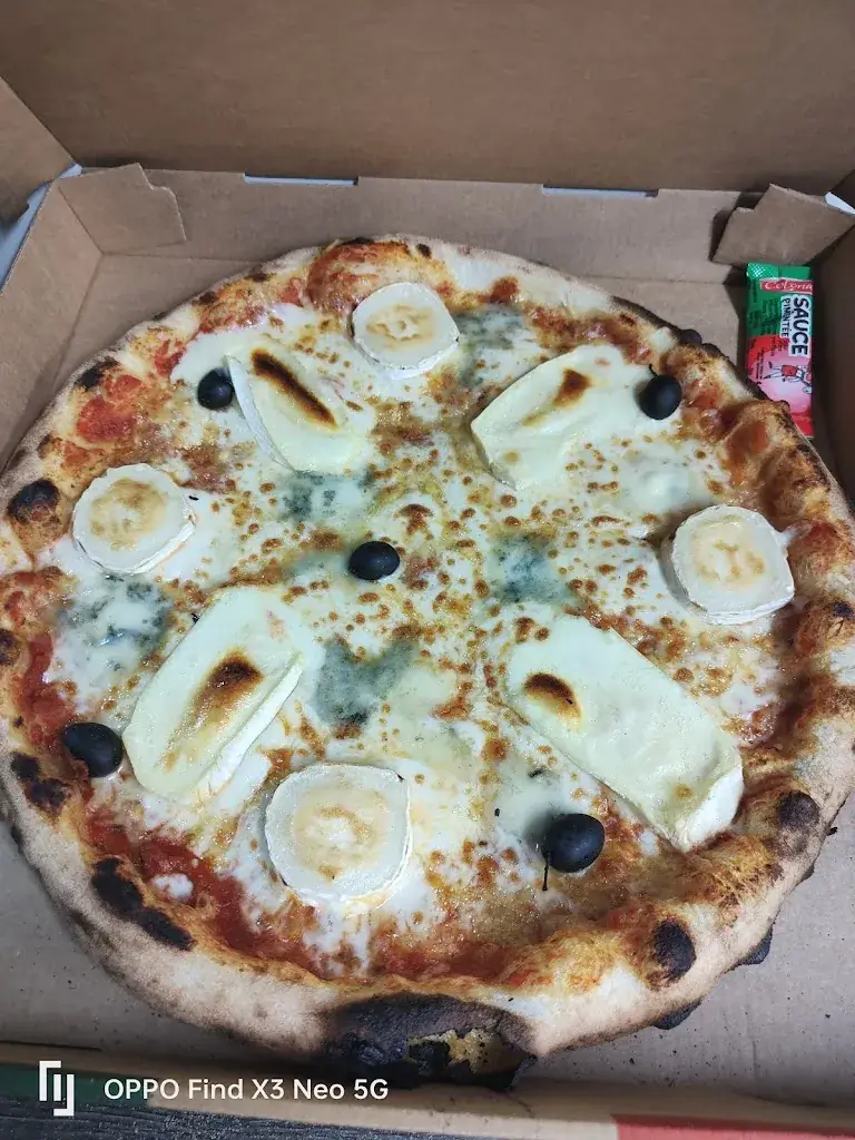 Menu_FamilyPizza_Gigean_image_6