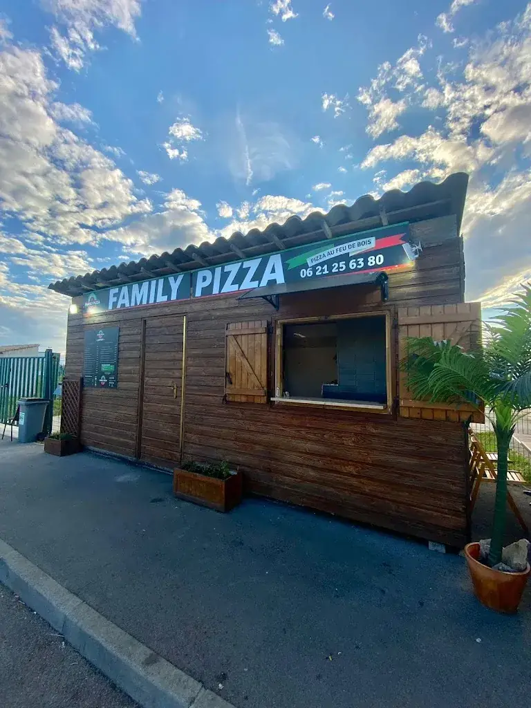 FamilyPizza restaurant in Gigean