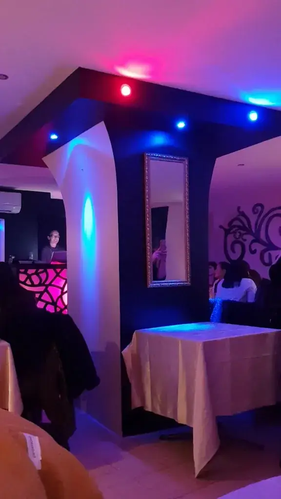 La Fontaine aux Artistes_Gignac_slider_image_2