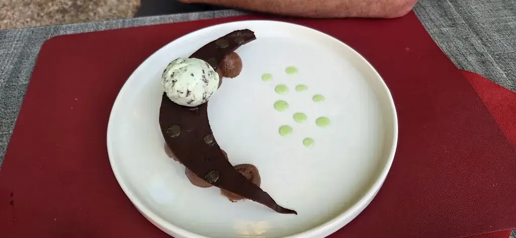 thavany 33_Restaurant Domaine De La Nerthe_Gignac-la-Nerthe_review