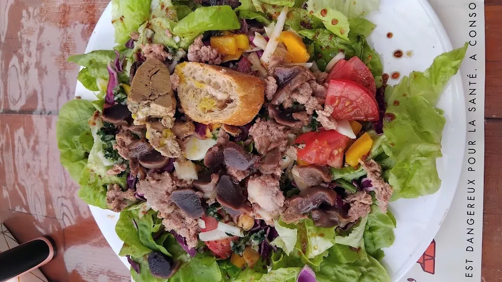 Bar Le Girou restaurant in Giroussens