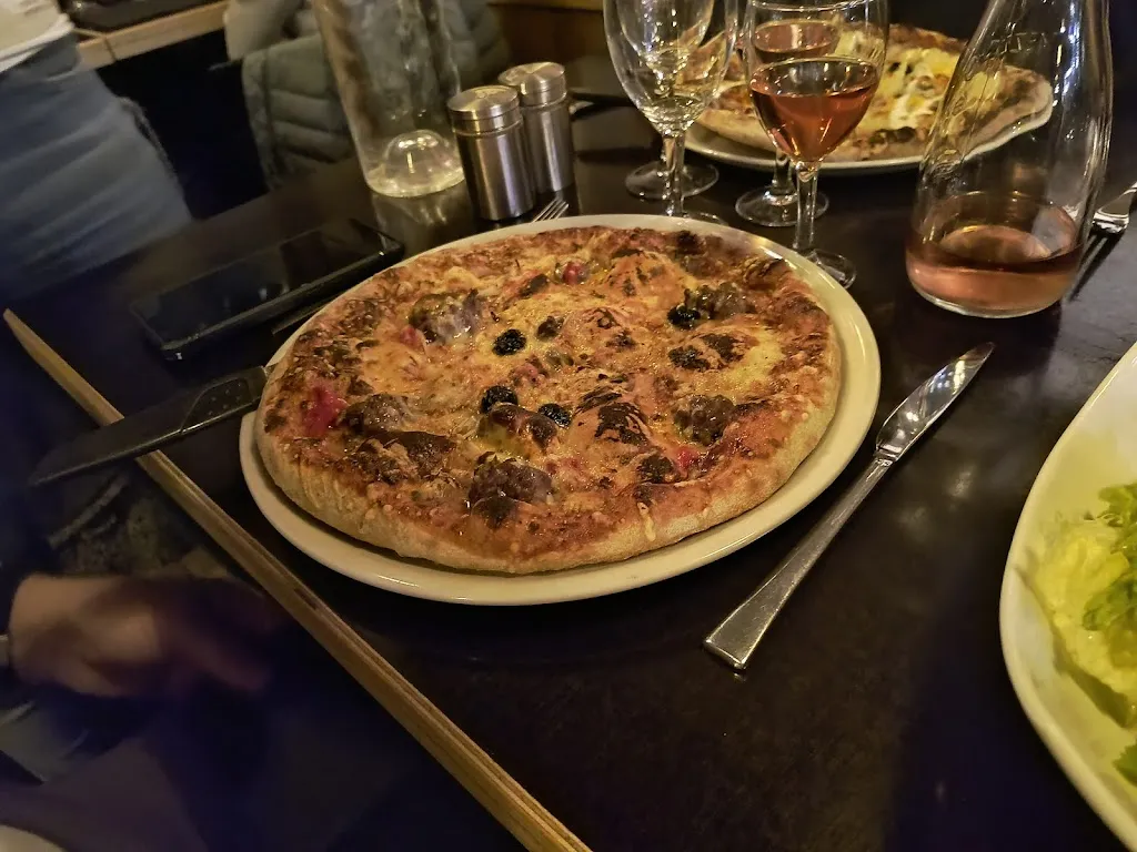 Pizza Queen_Gaillac_slider_image_2