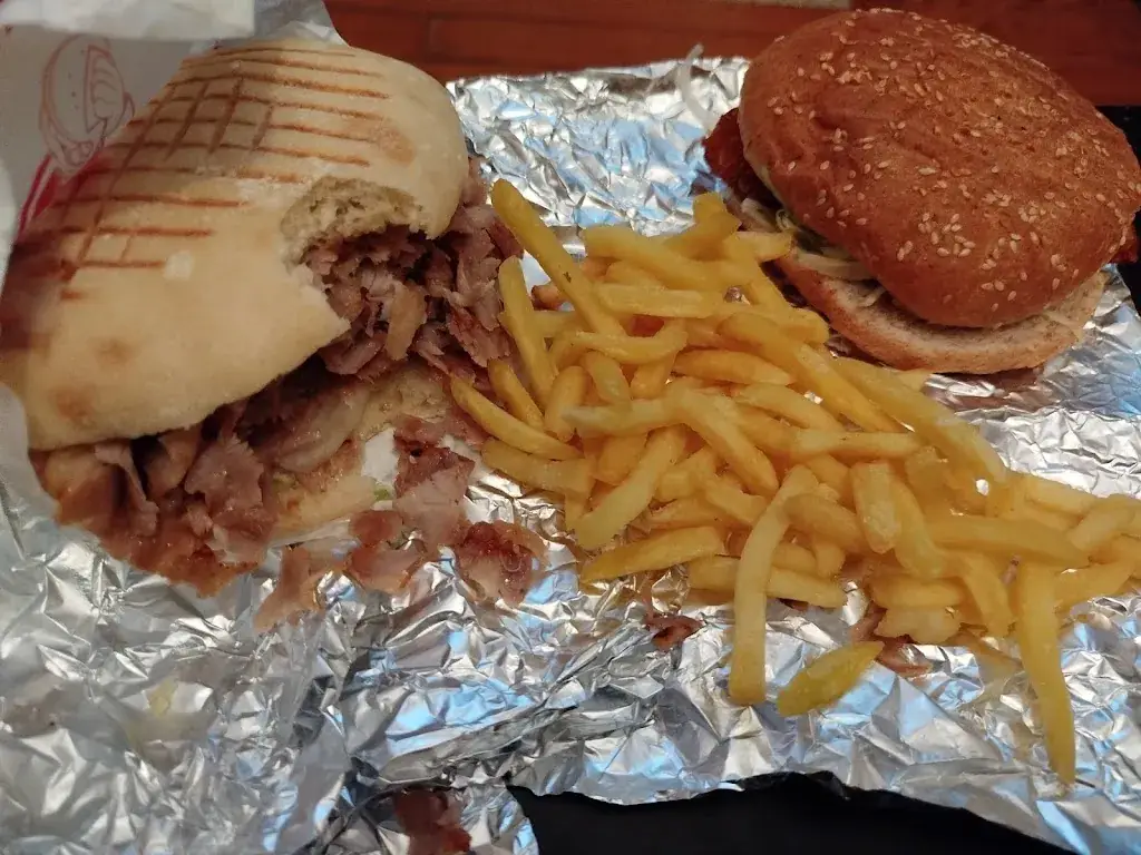 Jason Chauvet_GRILL CHICKEN_Gourdan-Polignan_review