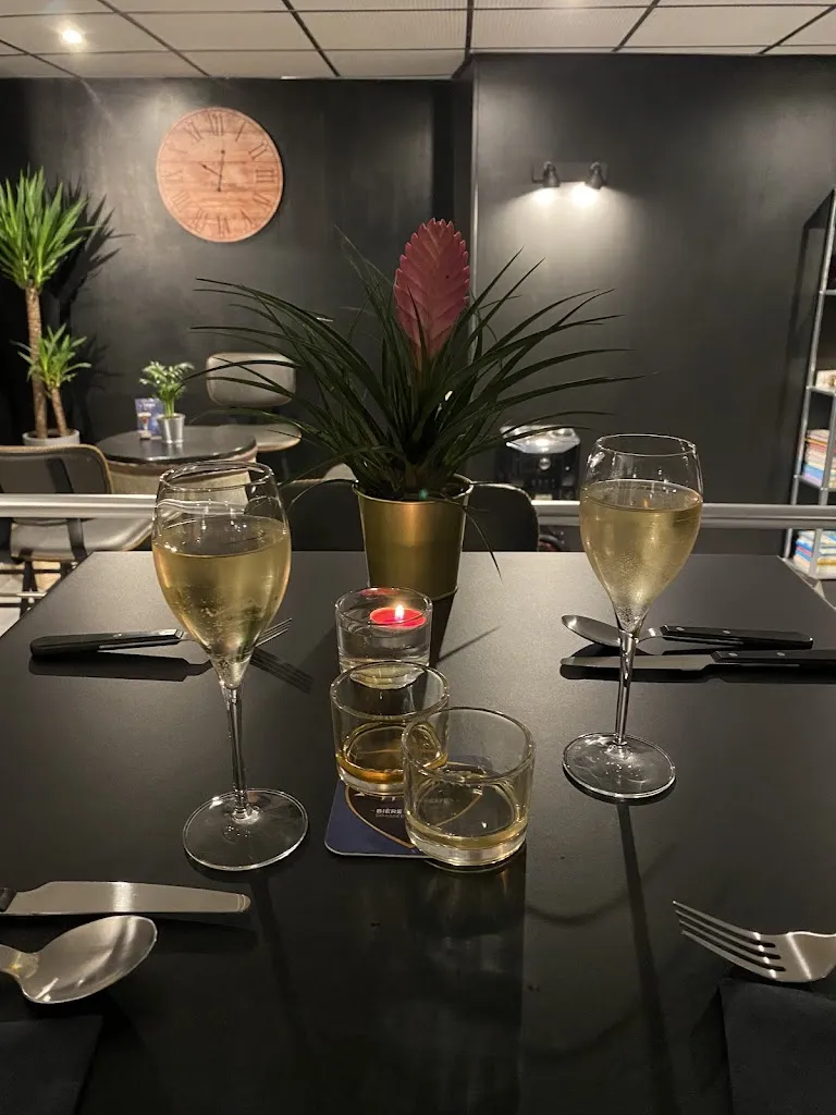 XVIII-X bar st eloi_Gimont_slider_image_2