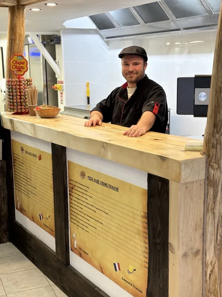 Oye Pizza_Gimont_slider_image_2