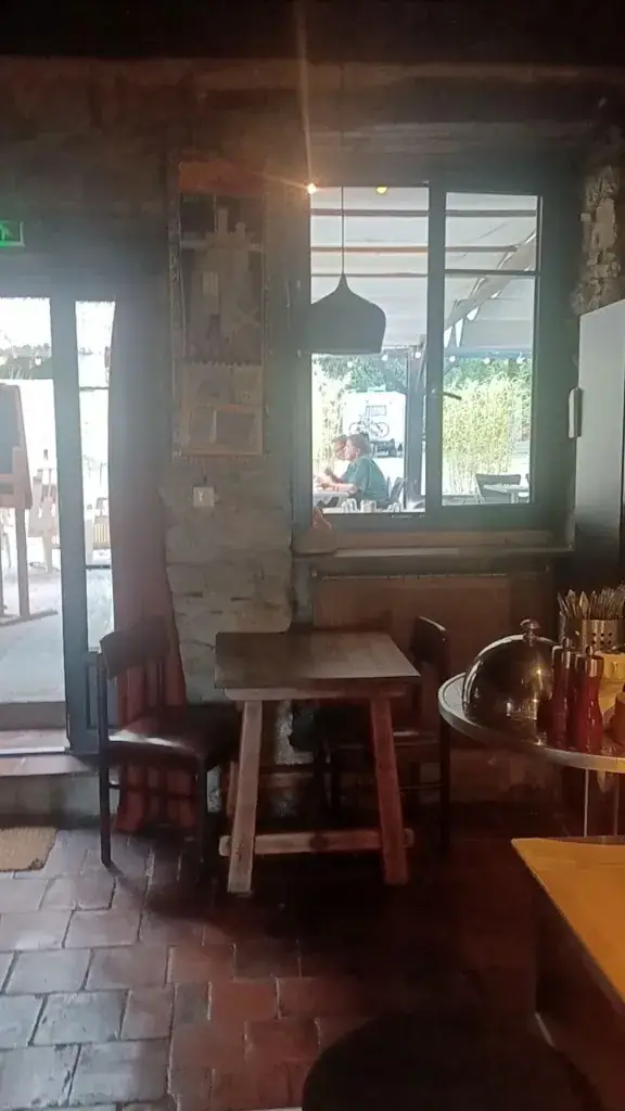 Auberge du Rantaures_Lussan_slider_image_2