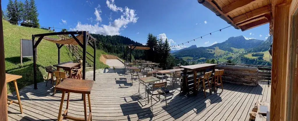 Papi Jo_Grand-Bornand_slider_image_1